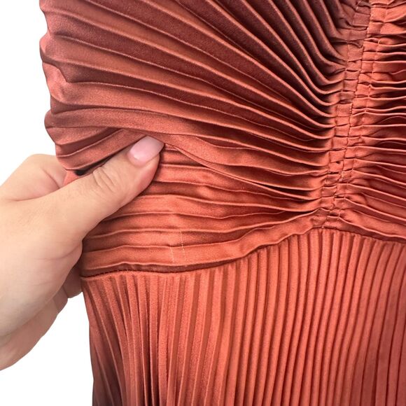 ALC Ariya Pleated Maxi Dress Ombre Sz 2 - Picture 6 of 8